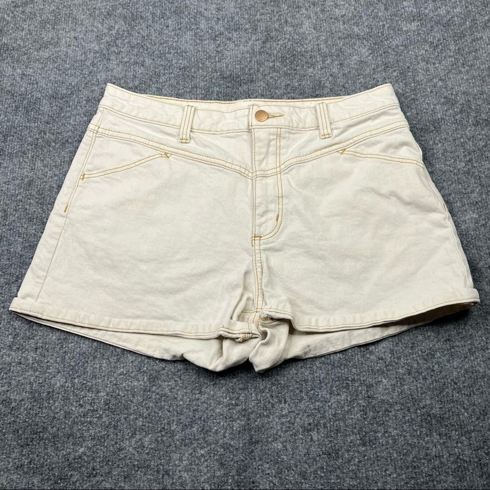 Universal Thread Shorts Womens Size 8 Cream Vintage Midi High Rise Denim Stretch